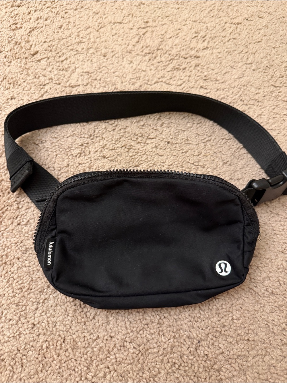 lululemon athletica Black Belt Bag